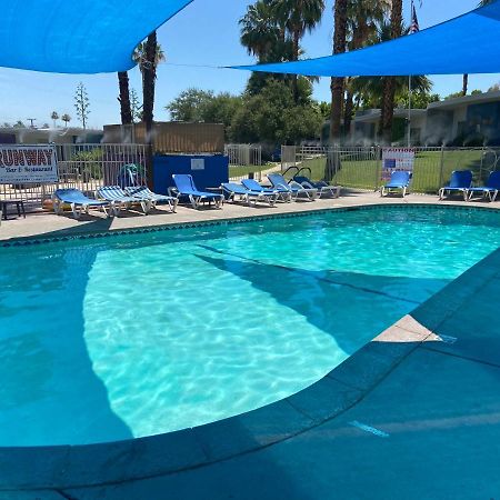 Ccbc Resort Hotel - A Gay Men'S Resort Cathedral City Εξωτερικό φωτογραφία